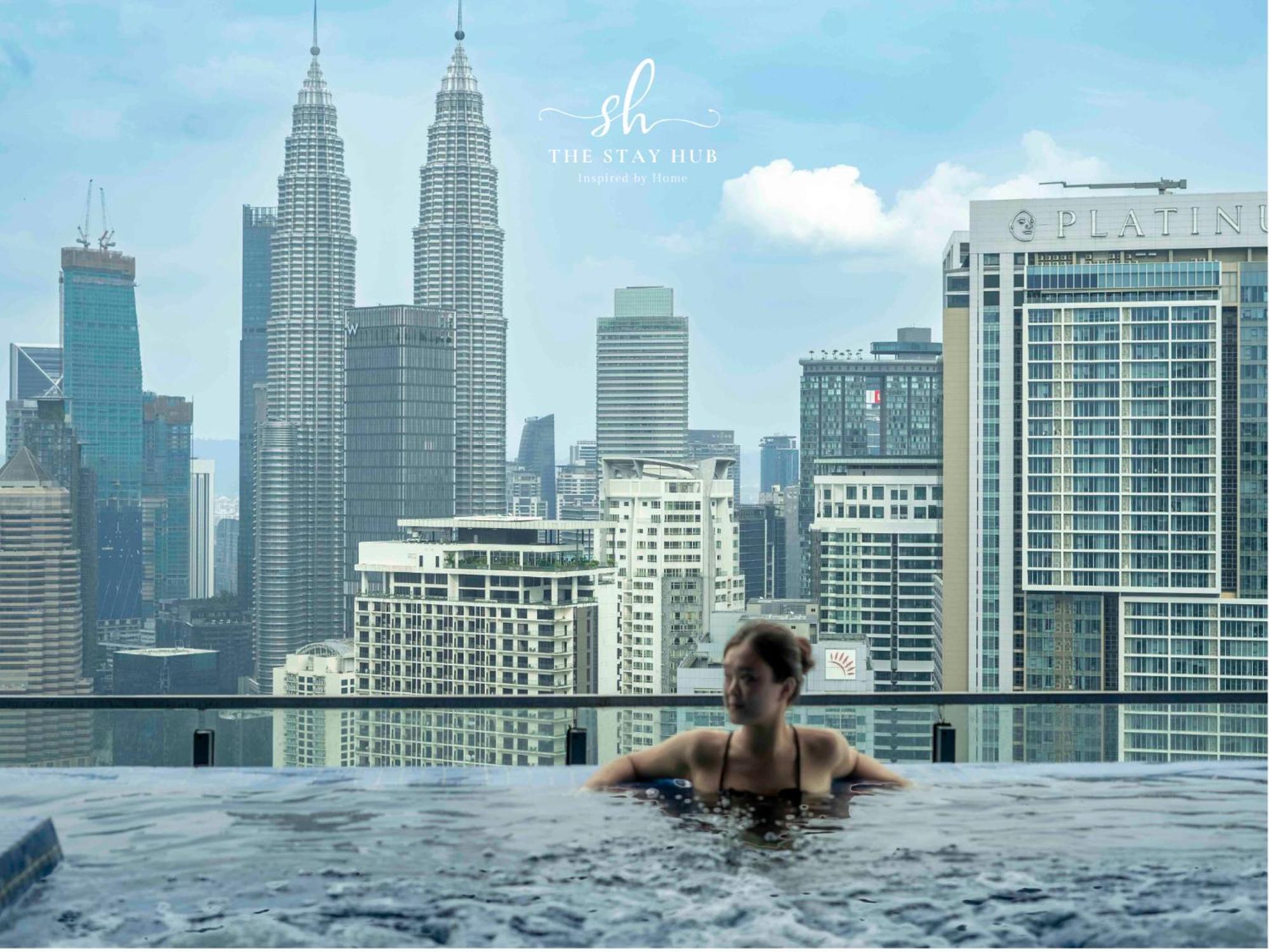The Luxe Klcc View Sky Pool Apartment Kuala Lumpur Exterior photo